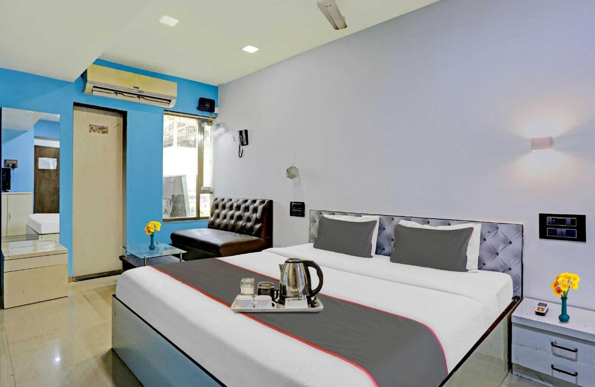 Oyo Salt House Hotel Mumbai Exterior photo