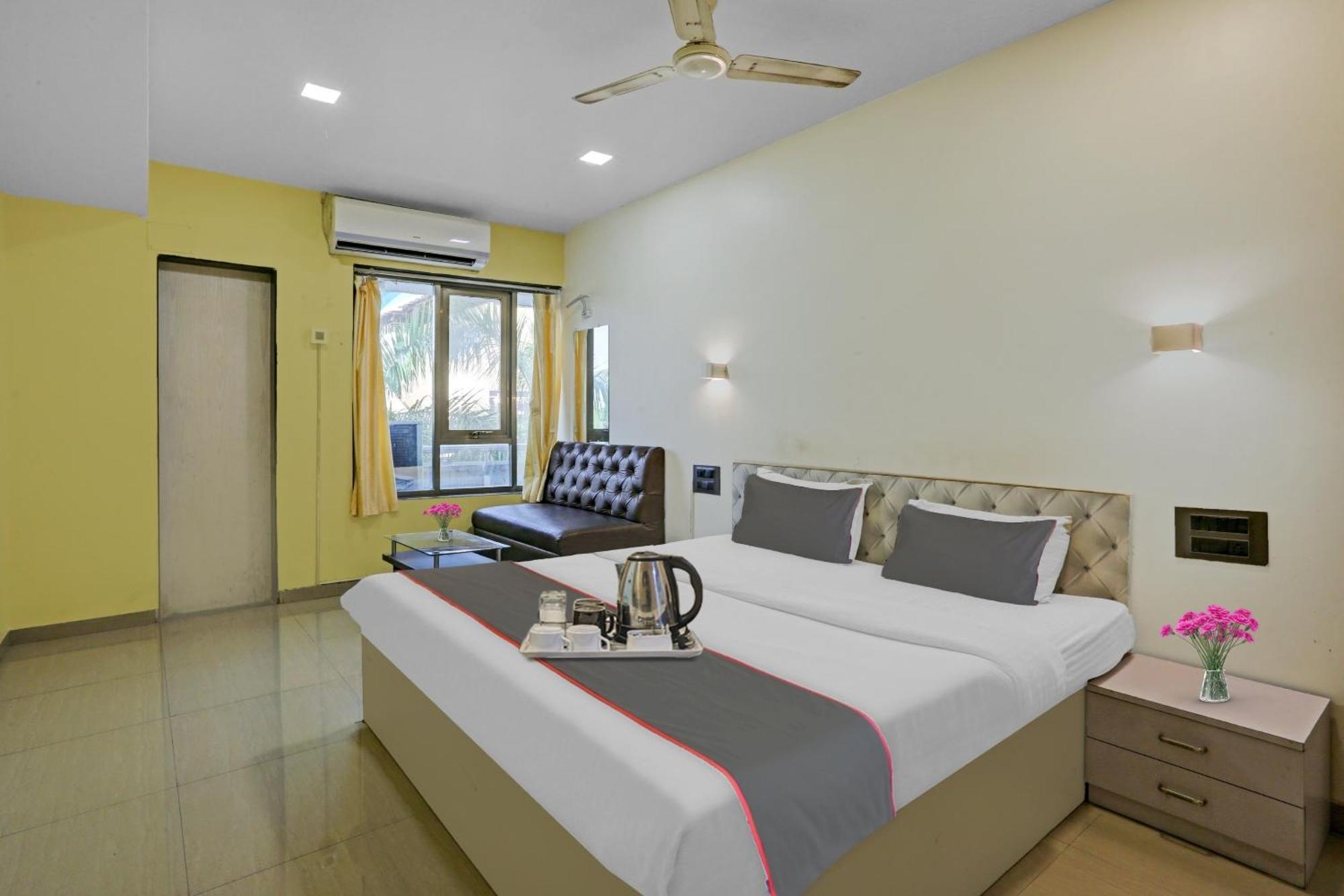 Oyo Salt House Hotel Mumbai Exterior photo