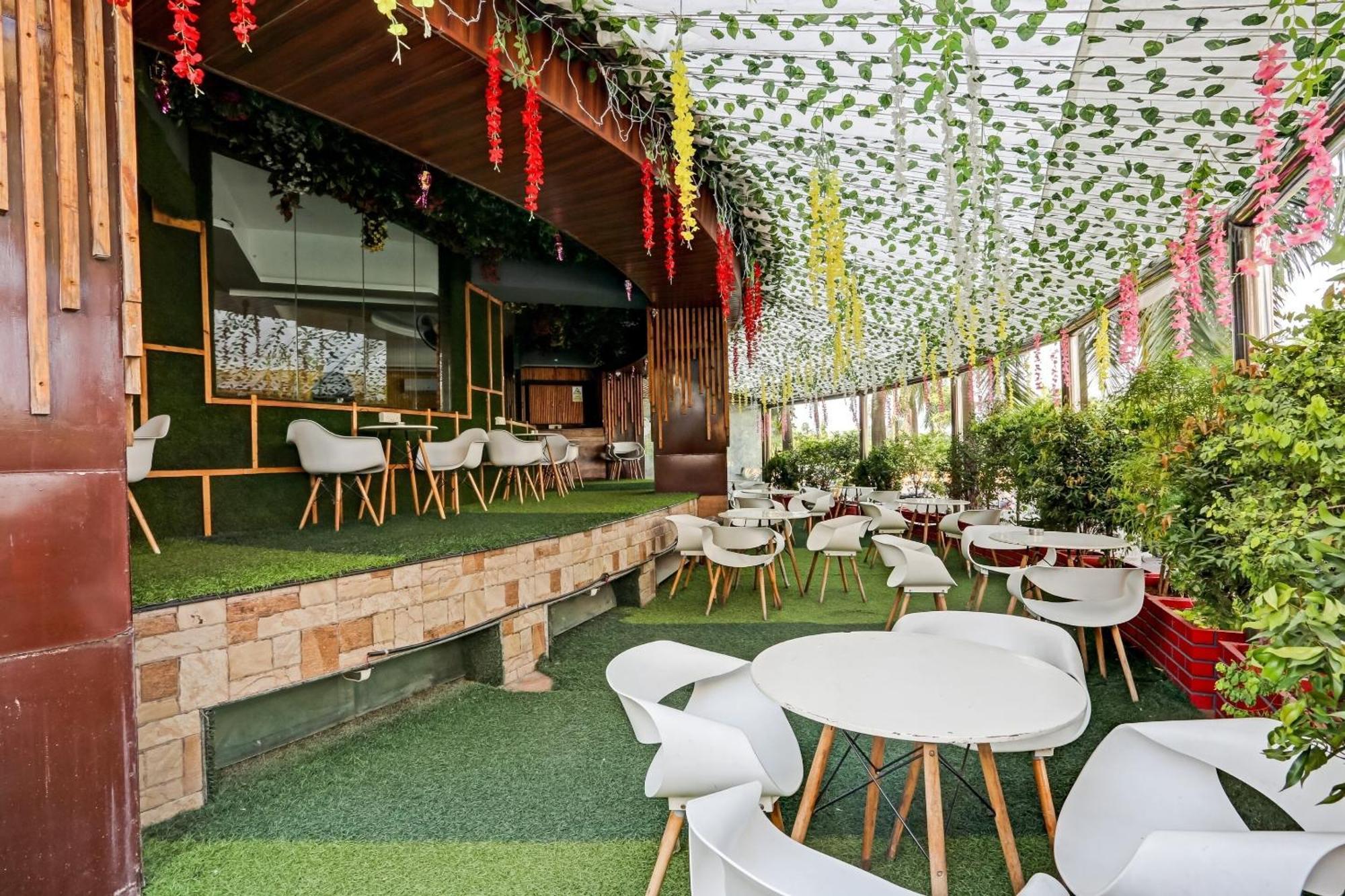 Oyo Salt House Hotel Mumbai Exterior photo